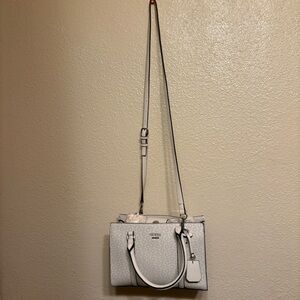 GUESS Light Gray Shoulder Bag